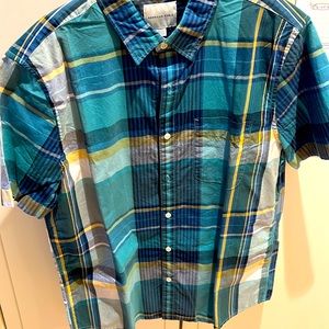 American Eagle button down shirt size L